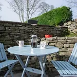 3 Bed In Penrith Oc-74159