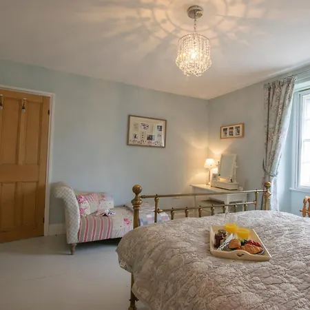 3 Bed In 74159 Shap